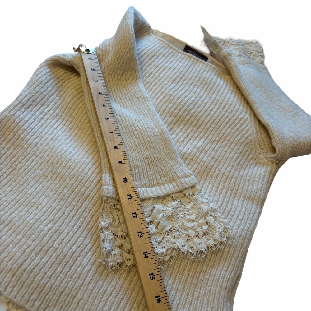 Mint Velvet Mohair/Wool Long Sleeve sweater/Lined-Lace Trimmed-Size 8 - Picture 6 of 9